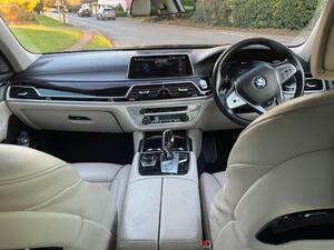BMW 7 Series 3.0 745Le 12kWh AUTO xDrive EURO 6 (s/s) 4dr