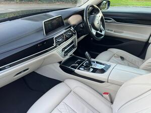 BMW 7 Series 3.0 745Le 12kWh AUTO xDrive EURO 6 (s/s) 4dr
