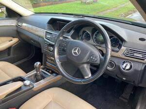 Mercedes-Benz E Class 2.1 E250 CDI BlueEfficiency Avantgarde EURO 5 4dr