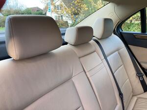 Mercedes-Benz E Class 2.1 E250 CDI BlueEfficiency Avantgarde EURO 5 4dr