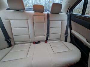 Mercedes-Benz E Class 2.1 E250 CDI BlueEfficiency Avantgarde EURO 5 4dr