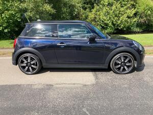 MINI Hatch 1.5 Cooper Exclusive Steptronic EURO 6 (s/s) 3dr