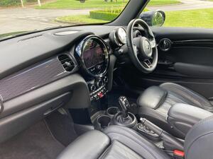 MINI Hatch 1.5 Cooper Exclusive Steptronic EURO 6 (s/s) 3dr