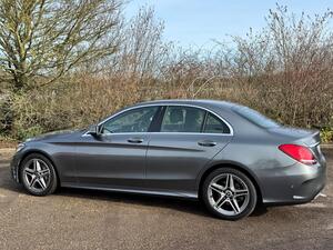 Mercedes-Benz C Class 2.0 C220d AMG LINE G-Tronic+ EURO 6 (s/s) 4dr
