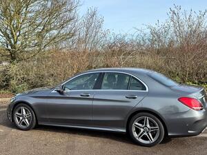 Mercedes-Benz C Class 2.0 C220d AMG LINE G-Tronic+ EURO 6 (s/s) 4dr