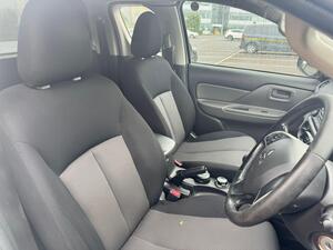 Mitsubishi L200 2.4 DI-D CC 4Life 4WD EURO 6 (s/s) 4dr