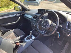 Audi Q3 2.0 TDI S LINE PLUS S Tronic quattro EURO 6 (s/s) 5dr