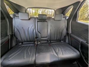 Ford Kuga 2.5H Duratec Vignale CVT EURO 6 (s/s) 5dr