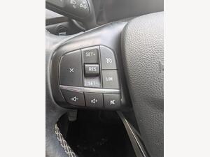 Ford Kuga 2.5H Duratec Vignale CVT EURO 6 (s/s) 5dr