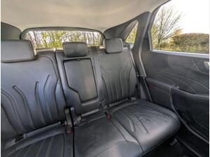 Ford Kuga 2.5H Duratec Vignale CVT EURO 6 (s/s) 5dr