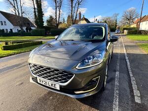Ford Kuga 2.5H Duratec Vignale CVT EURO 6 (s/s) 5dr