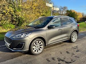 Ford Kuga 2.5H Duratec Vignale CVT EURO 6 (s/s) 5dr
