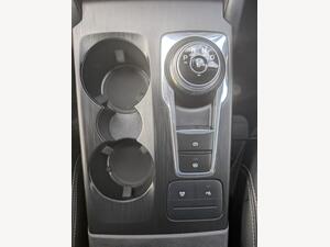 Ford Kuga 2.5H Duratec Vignale CVT EURO 6 (s/s) 5dr