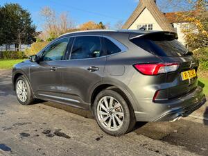 Ford Kuga 2.5H Duratec Vignale CVT EURO 6 (s/s) 5dr