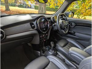 MINI Hatch 1.5 Cooper Exclusive Steptronic EURO 6 (s/s) 3dr