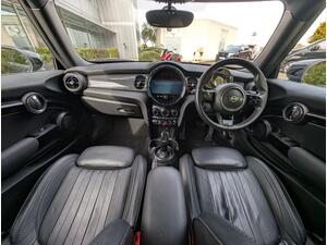 MINI Hatch 1.5 Cooper Exclusive Steptronic EURO 6 (s/s) 3dr