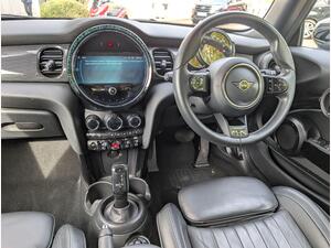MINI Hatch 1.5 Cooper Exclusive Steptronic EURO 6 (s/s) 3dr
