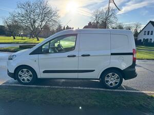 Ford Transit Courier 1.5 TDCI Trend L1 EURO 6 5dr