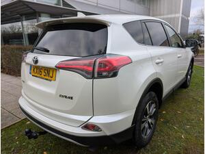Toyota RAV4 2.0 D-4D Business Edition EURO 6 (s/s) 5dr