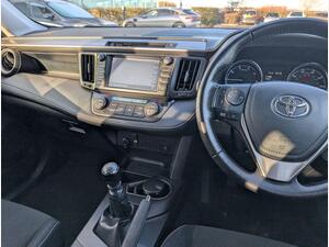 Toyota RAV4 2.0 D-4D Business Edition EURO 6 (s/s) 5dr