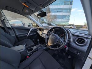 Toyota RAV4 2.0 D-4D Business Edition EURO 6 (s/s) 5dr
