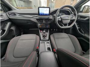 Ford Focus 1.0T EcoBoost ST-Line Edition EURO 6 (s/s) 5dr