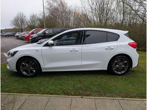 Ford Focus 1.0T EcoBoost ST-Line Edition EURO 6 (s/s) 5dr