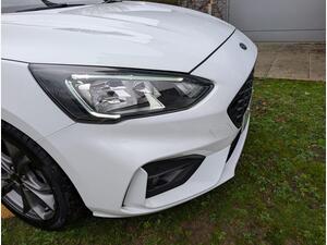 Ford Focus 1.0T EcoBoost ST-Line Edition EURO 6 (s/s) 5dr
