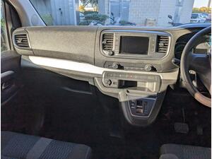 Peugeot e-Traveller 50kWh Active Standard MPV AUTO MWB 5dr (8 Seat, 7.4kW Charger)