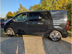 Peugeot e-Traveller 50kWh Active Standard MPV AUTO MWB 5dr (8 Seat, 7.4kW Charger)