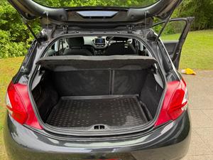 Peugeot 208 1.6 e-HDi Active Euro 5 (s/s) 5dr