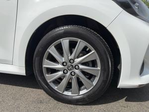 Toyota Yaris 1.5 VVT-h Icon E-CVT Euro 6 (s/s) 5dr