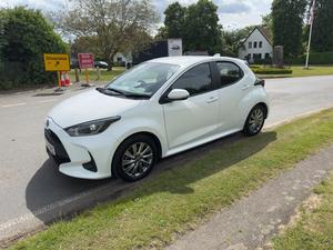 Toyota Yaris 1.5 VVT-h Icon E-CVT Euro 6 (s/s) 5dr