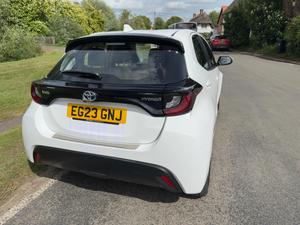 Toyota Yaris 1.5 VVT-h Icon E-CVT Euro 6 (s/s) 5dr