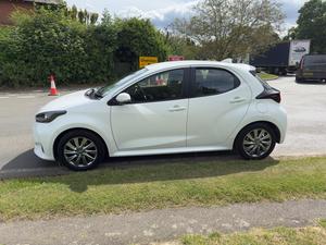 Toyota Yaris 1.5 VVT-h Icon E-CVT Euro 6 (s/s) 5dr