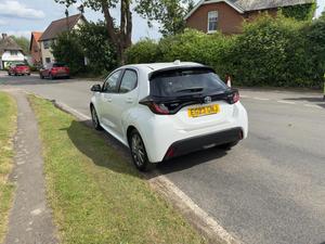 Toyota Yaris 1.5 VVT-h Icon E-CVT Euro 6 (s/s) 5dr