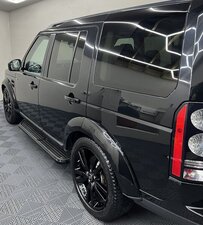 Land Rover Discovery 3.0 Discovery HSE SDV6 AUTO 5dr