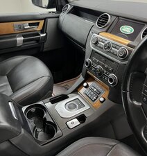 Land Rover Discovery 3.0 Discovery HSE SDV6 AUTO 5dr