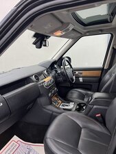 Land Rover Discovery 3.0 Discovery HSE SDV6 AUTO 5dr