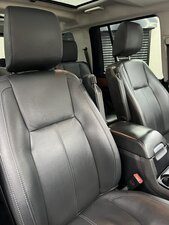 Land Rover Discovery 3.0 Discovery HSE SDV6 AUTO 5dr