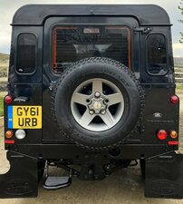 Land Rover Defender 90 2.2 Td Xs Station Wagon 3dr