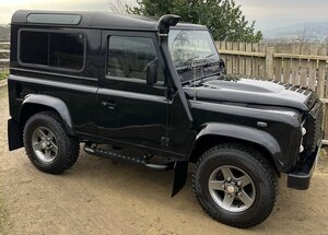 Land Rover Defender 90 2.2 Td Xs Station Wagon 3dr