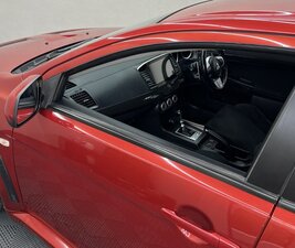 Mitsubishi Lancer 2.0 Lancer EVO X GSR FQ330 Semi-auto 4dr