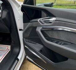 Audi e-tron E-tron Launch Edition 50 Quattro 5dr