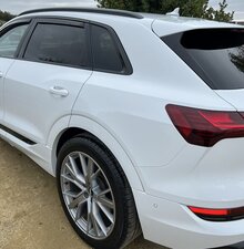 Audi e-tron E-tron Launch Edition 50 Quattro 5dr