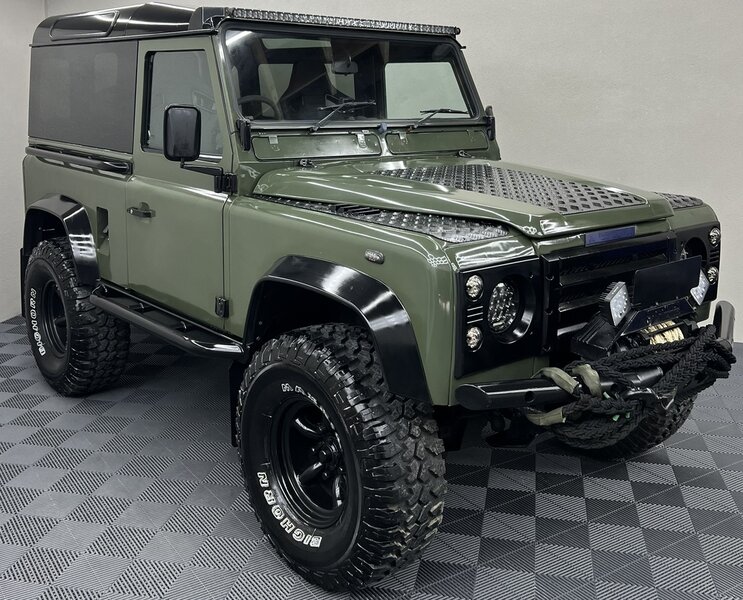 Land Rover 90 2.5 4C HT DT 89 3dr
