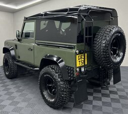 Land Rover 90 2.5 4C HT DT 89 3dr