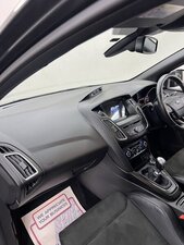 Ford Focus 2.3 Focus RS 5dr