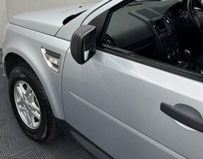 Land Rover Freelander 2.2 Freelander S TD4 AUTO 5dr