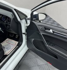 Volkswagen Golf 2.0 GOLF R DSG 5dr